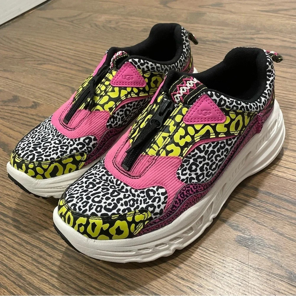 UGG CA805 ZIP SAFARI MULTI SHOES - WOMEN'S size 12